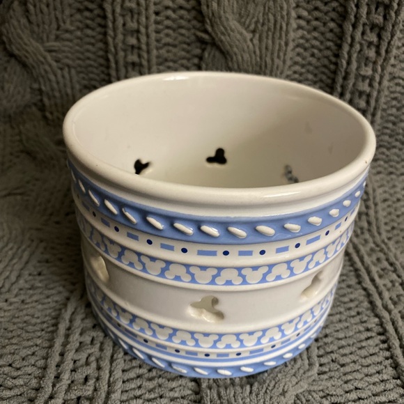 Walt Disney Gourmet Mickey Mouse Ceramic Candle Lamp Shade & Base - Picture 4 of 5